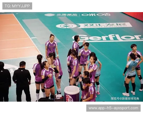 天津女排王倩扣球精准，锁定胜局